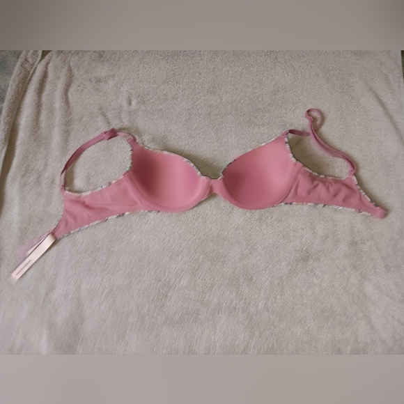 Victoria's Secret Paisley Lined Demi Bra. 32B. - Picture 6 of 9